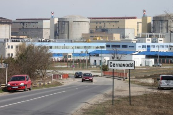 Nuclearelectrica angajează firmă de transport pentru salariaţii de la Cernavodă